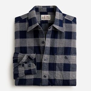 NWT J.Crew Mid weight Slim flannel Button Down Plaid work-shirt Grey and Navy XL